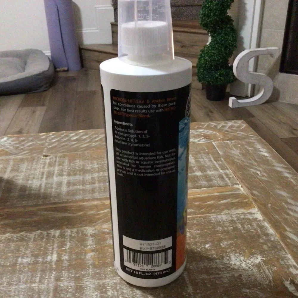 Microbe-Lift Lice & Anchor Worm, 16 oz (Treats up to 1,920 Gallons) 9/24‎